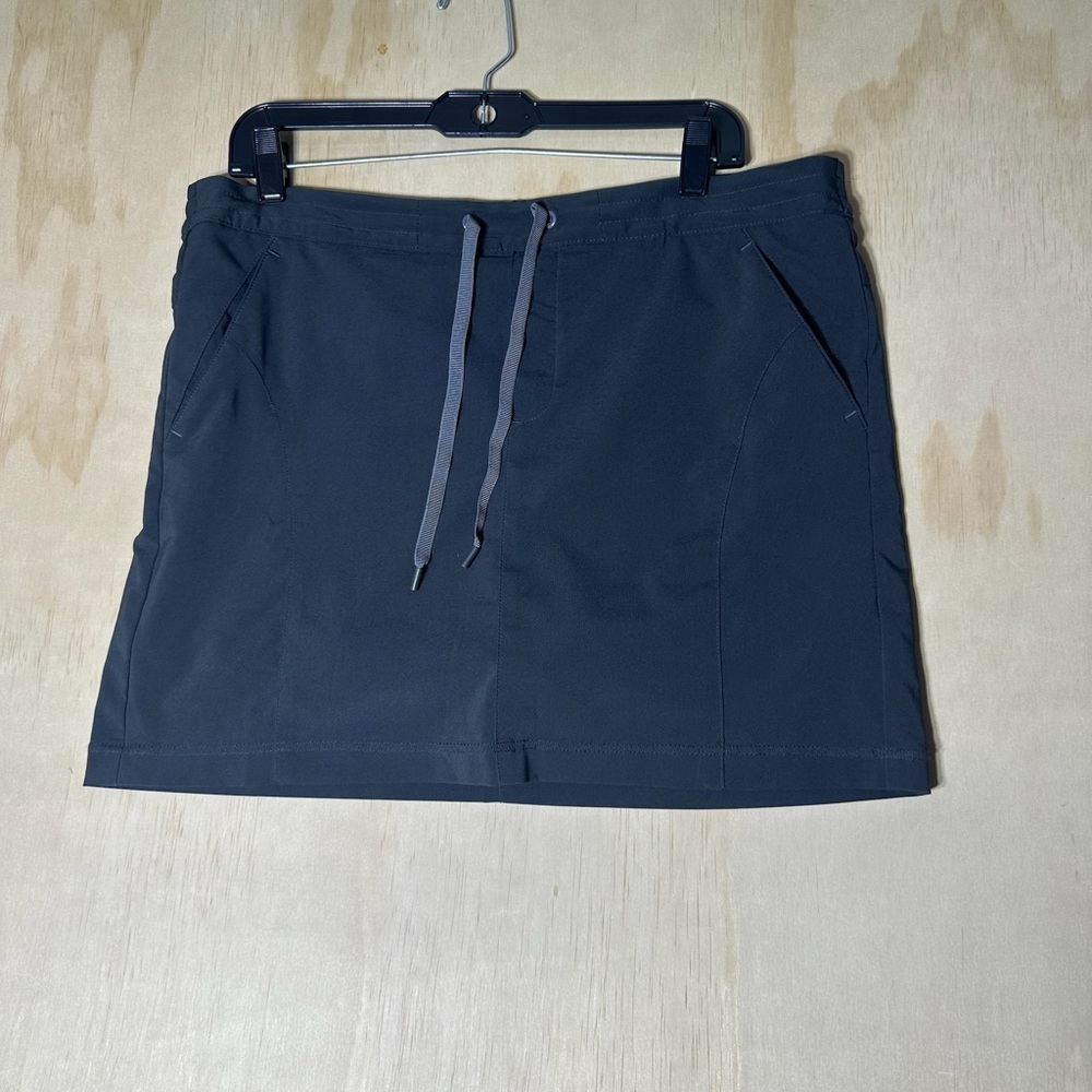 Eddie Bauer Skort Women’s Size Médium Tennis Golf‎ Skirt